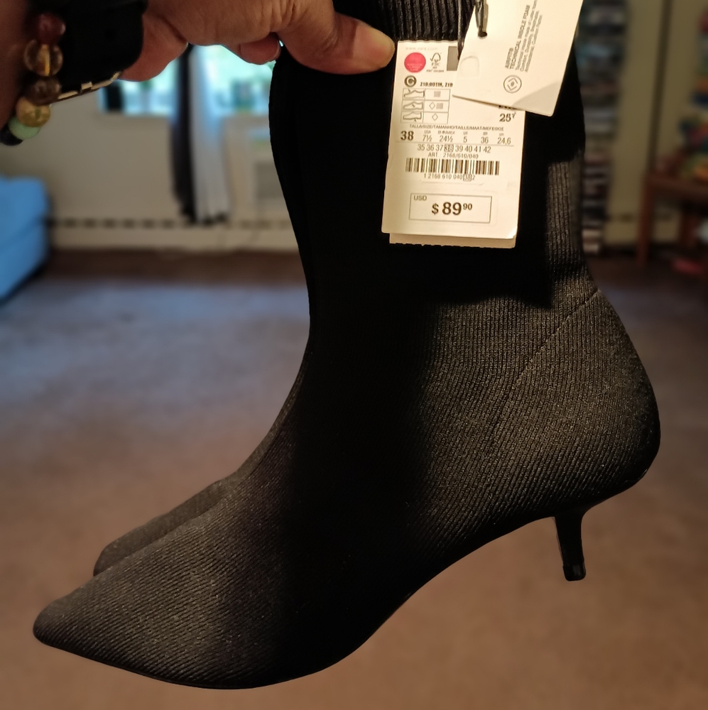 Brand new Zara low shoe boots